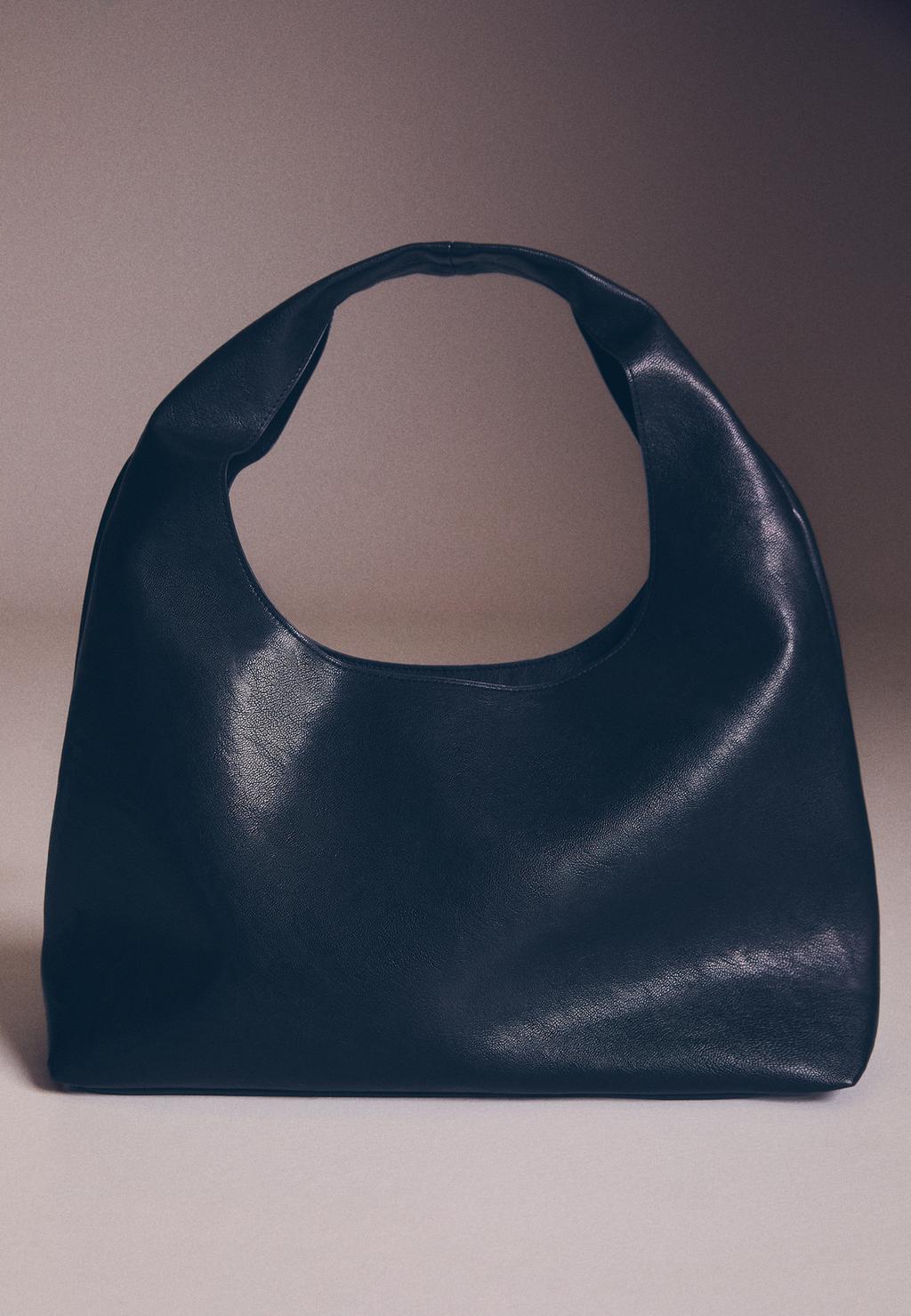 Soft shoulder bag