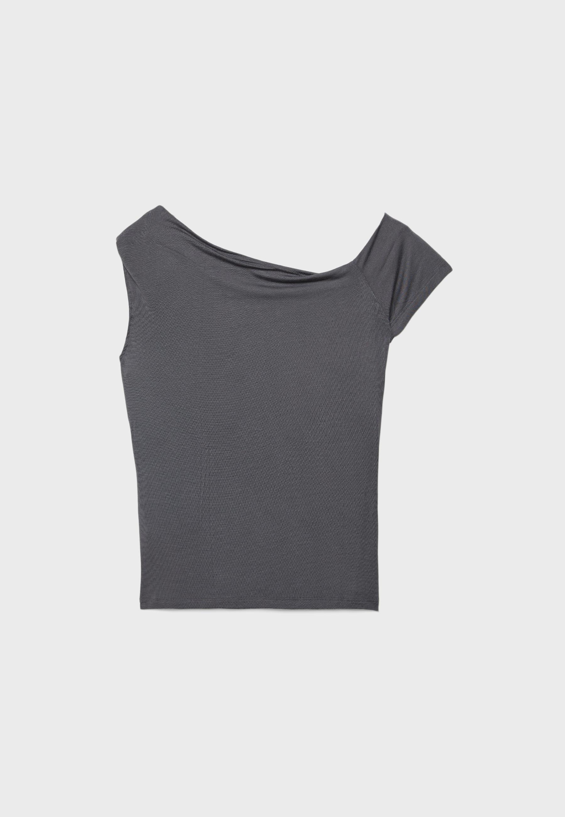 Asymmetric button T-shirt — Dark grey