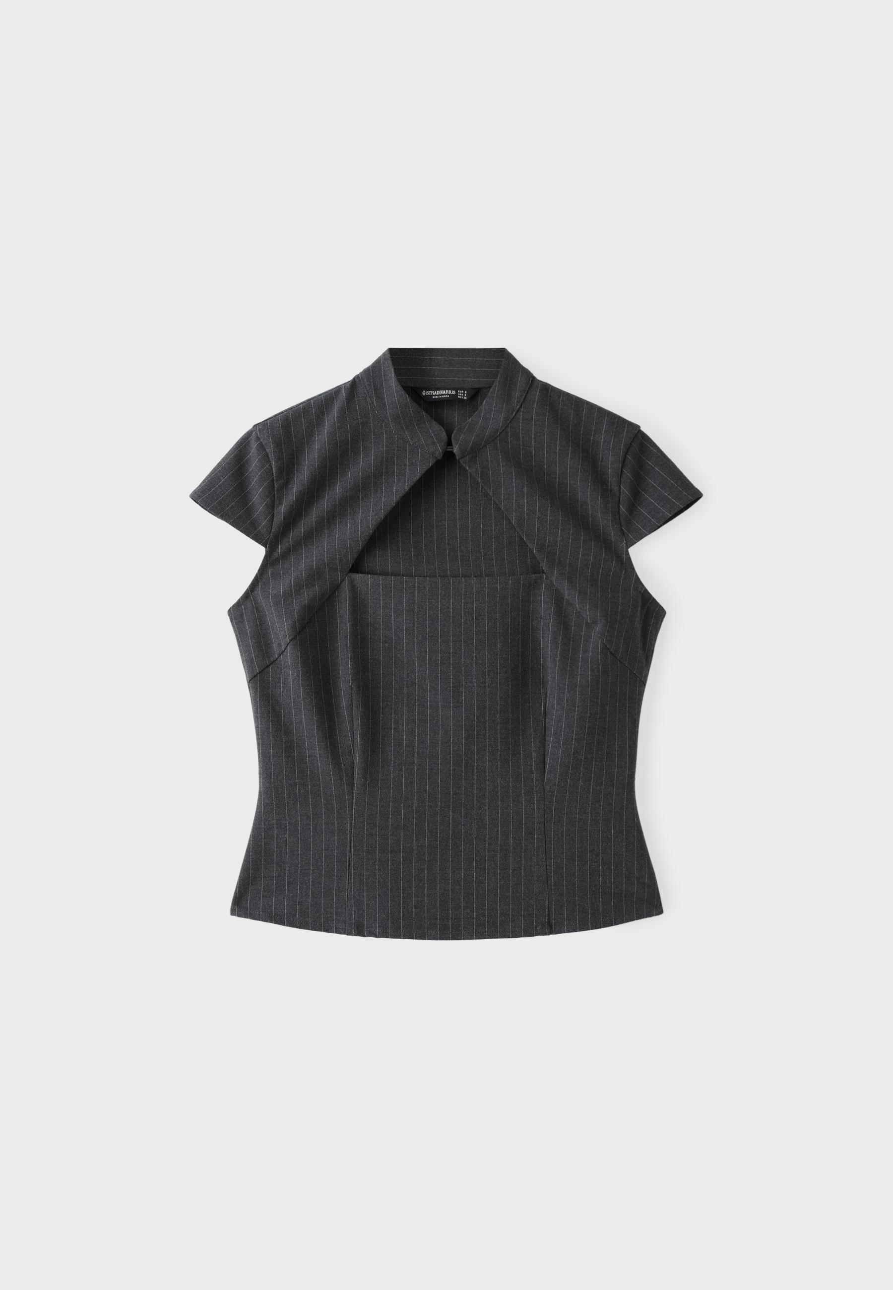 Striped cut-out short sleeve shirt — Dark grey