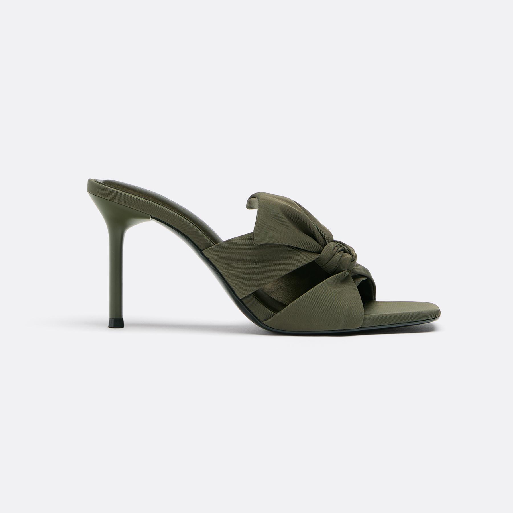 Heeled tie sandals — KHAKI