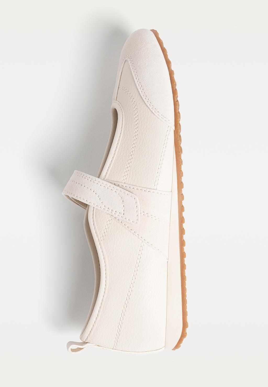 Zapatillas de piel estilo bailarina