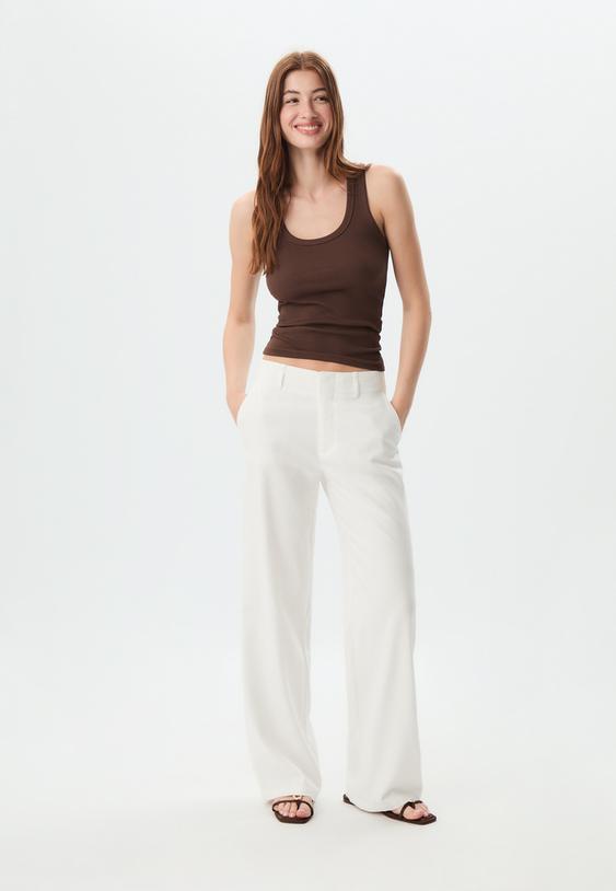 pantalon recto fluido efecto lino