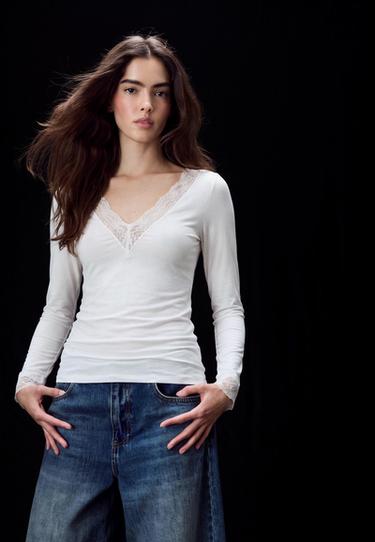 Cashmere V-neck long sleeve T-shirt — Vanilla 4