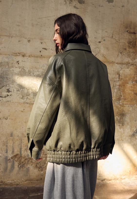 blouson oversize en similicuir a boutons