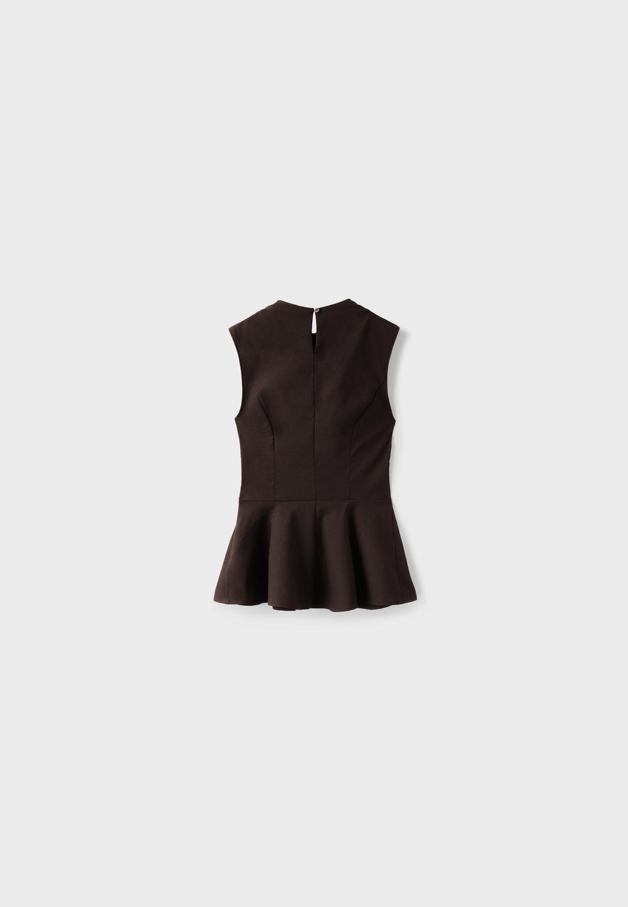 Sleeveless peplum top with high neck — Brown