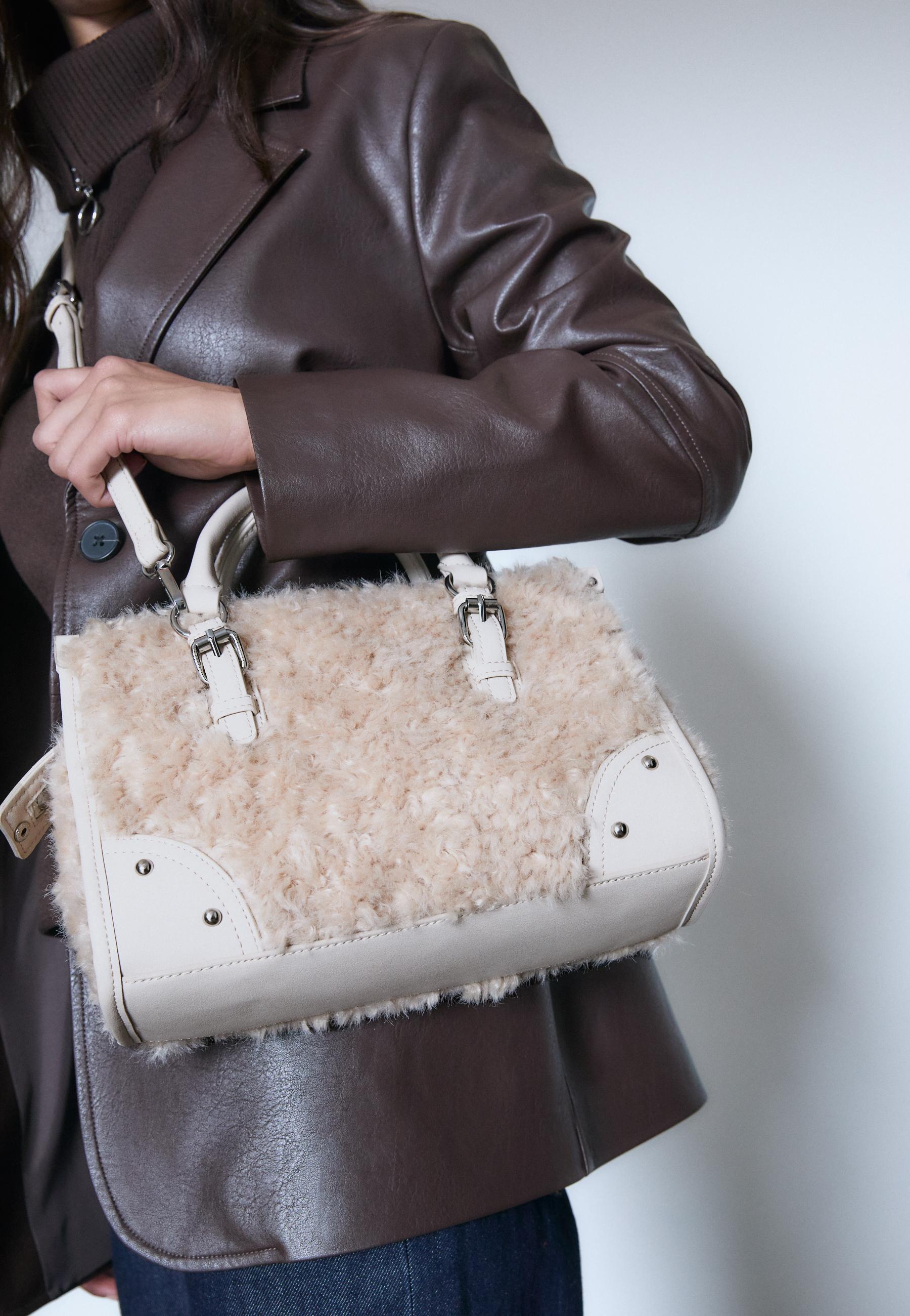 Faux fur crossbody shopper bag - Women's fashion