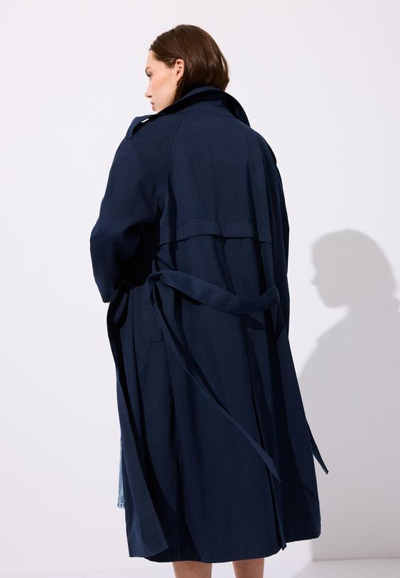 long flowing trench coat