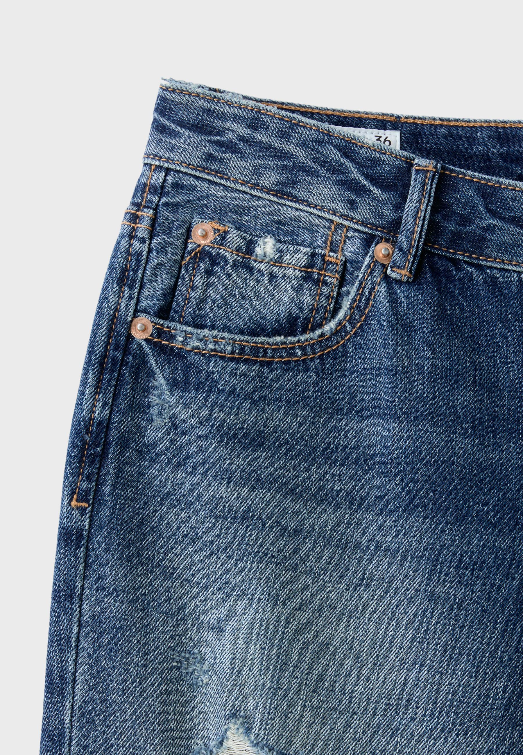 Low-rise ripped straight-leg jeans — MEDIUM DENIM WASH