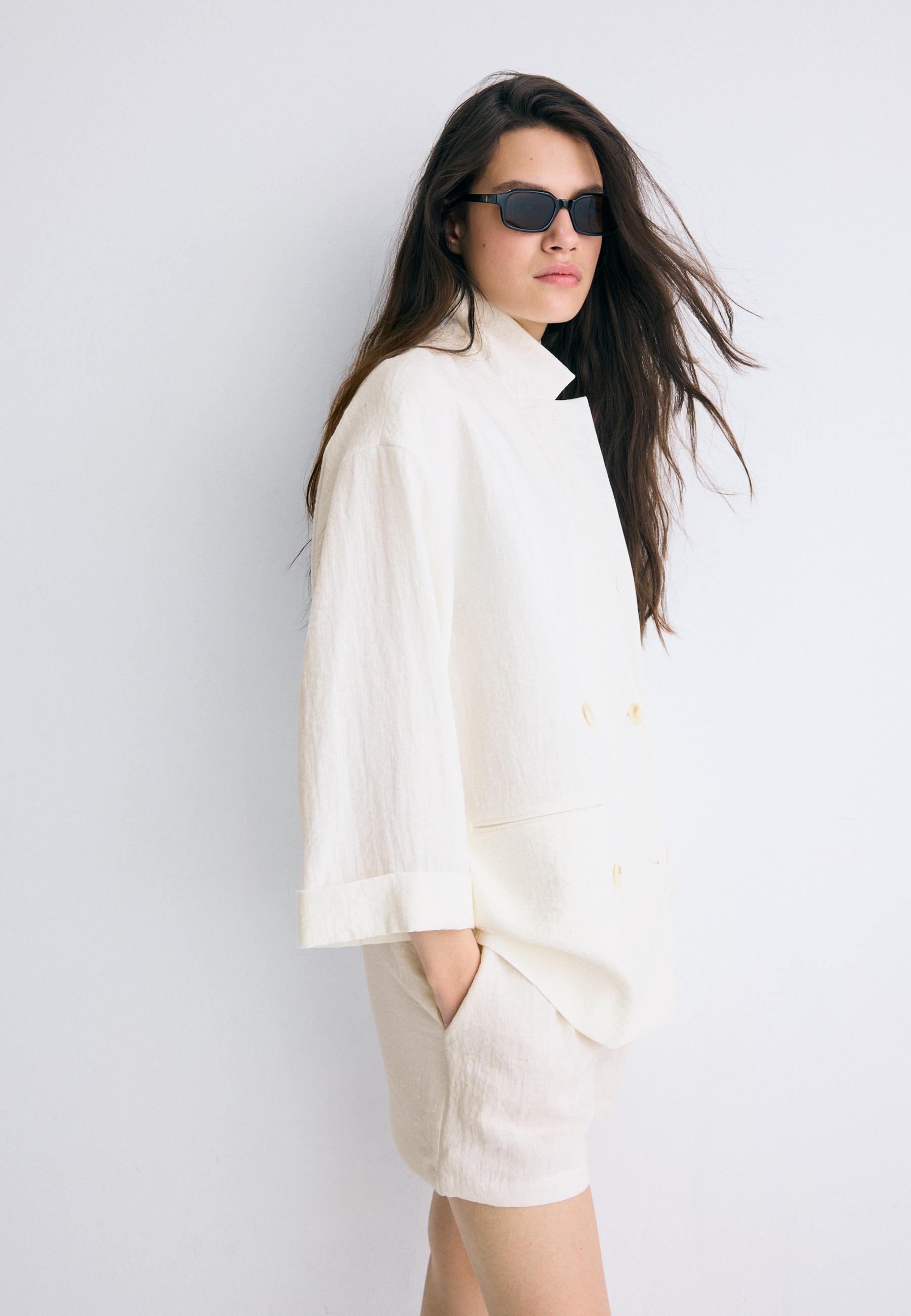 Flowing double-breasted blazer — Ecru