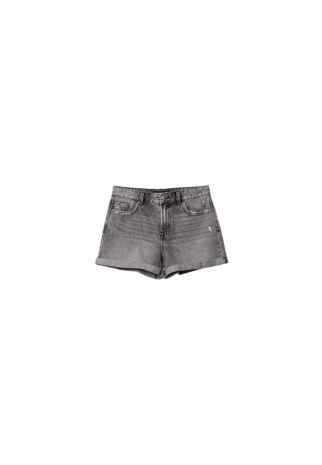 D83 Shorts mom fit