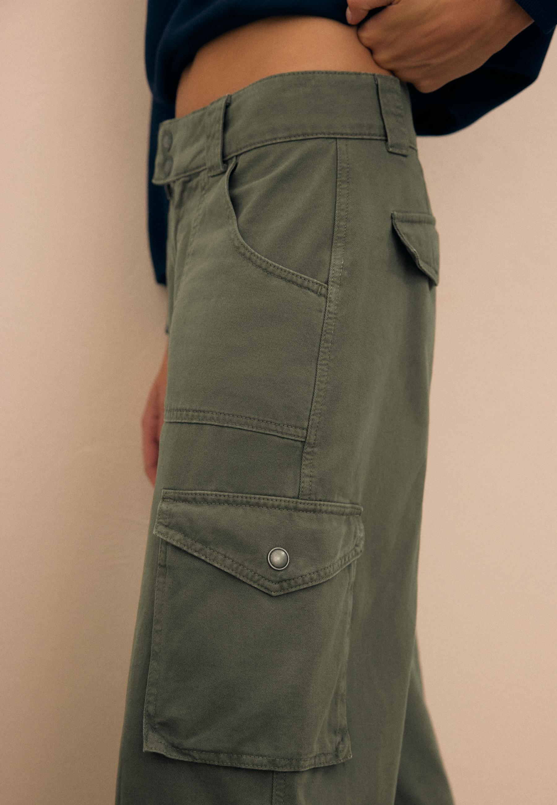Stradivarius Straight fit kargo pantolon