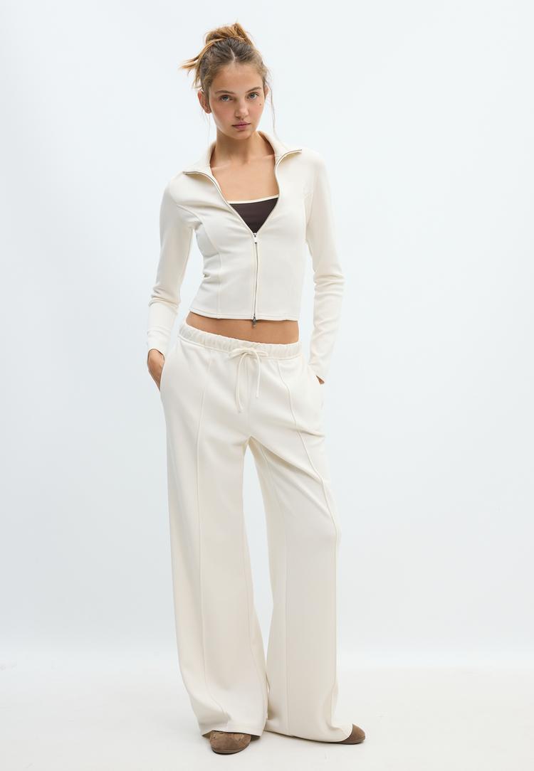 Stradivarius Getailleerd Soft Touch Sweatshirt Met Rits Vanille Xs