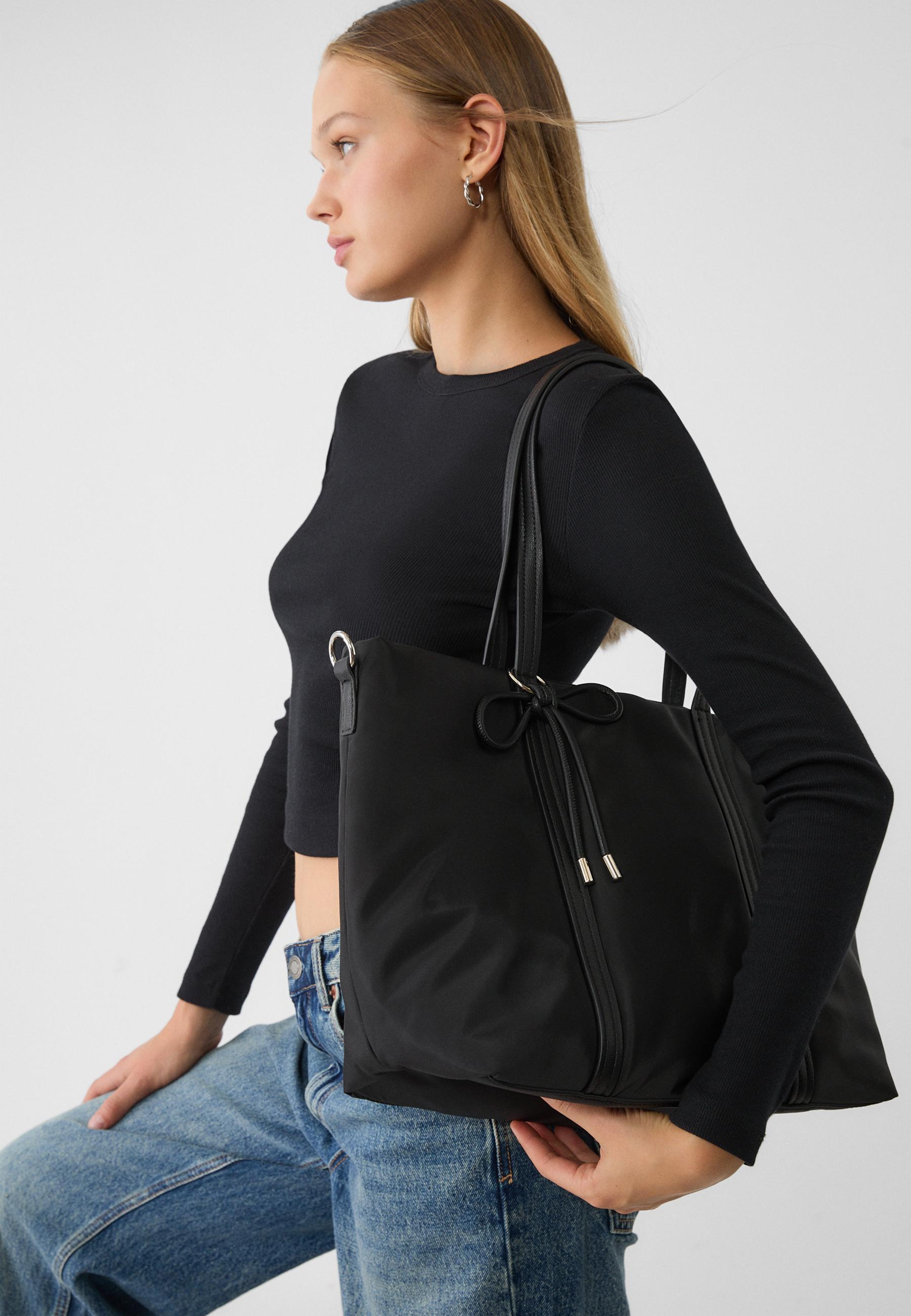 Bolso tote negro stradivarius sale