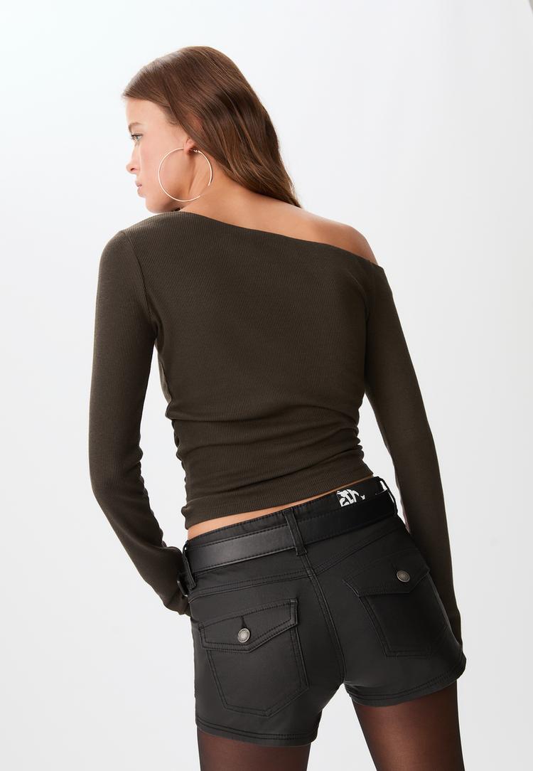 tshirt assimetrica franzida