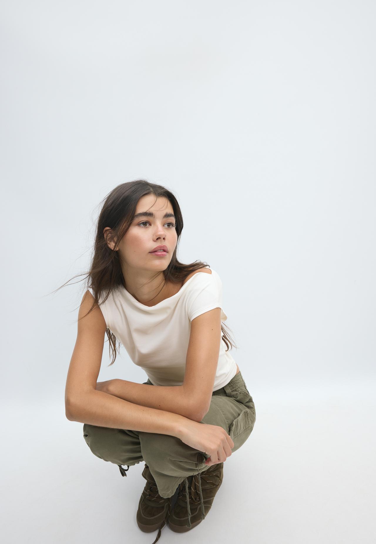 Trainers with hidden wedge — KHAKI