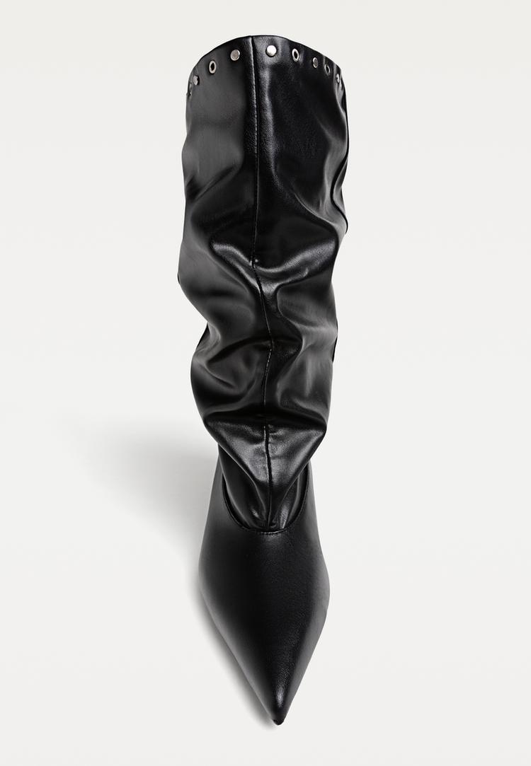 botas slouchy tachas