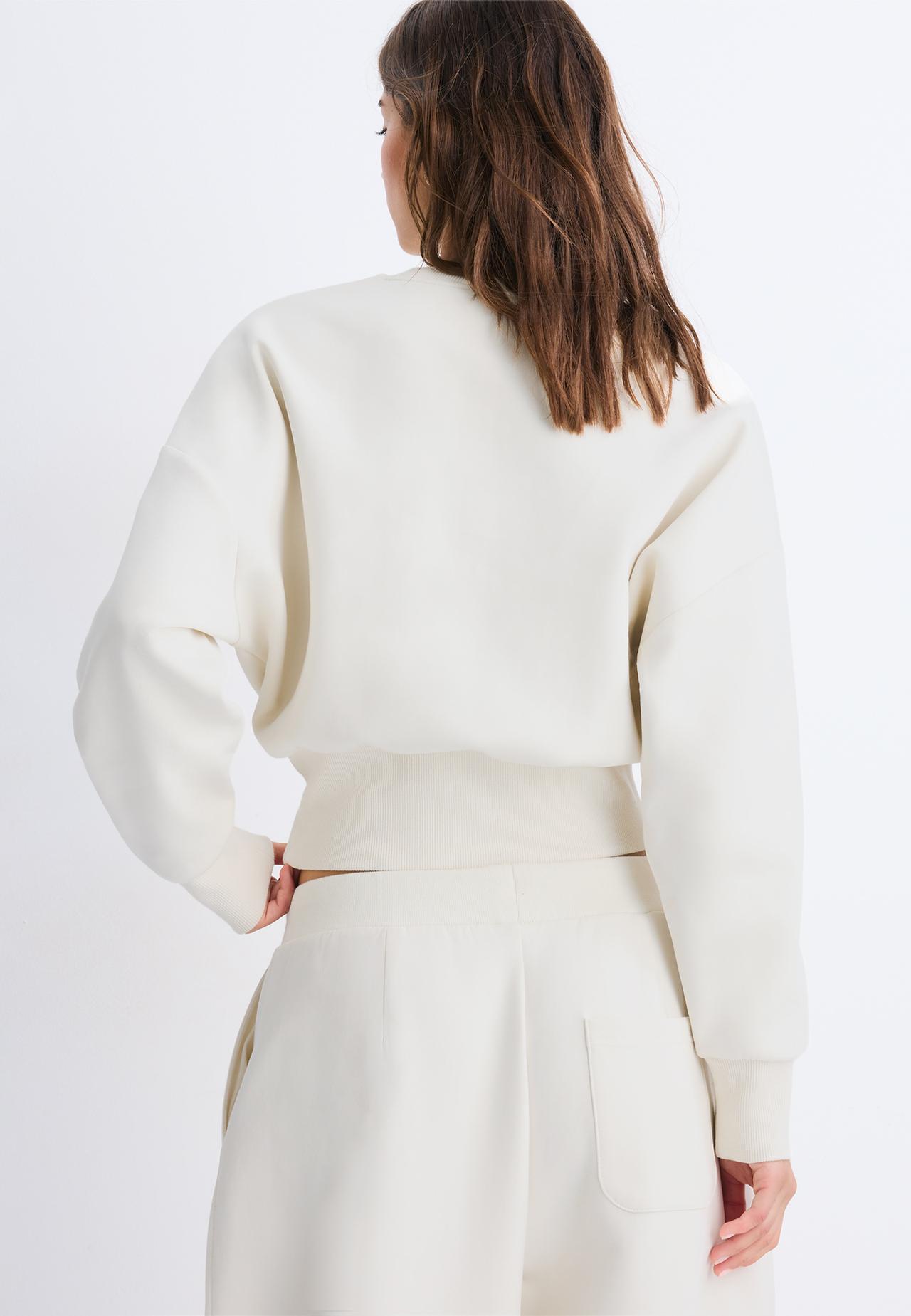 Cropped sweatshirt with waistband — Vanilla