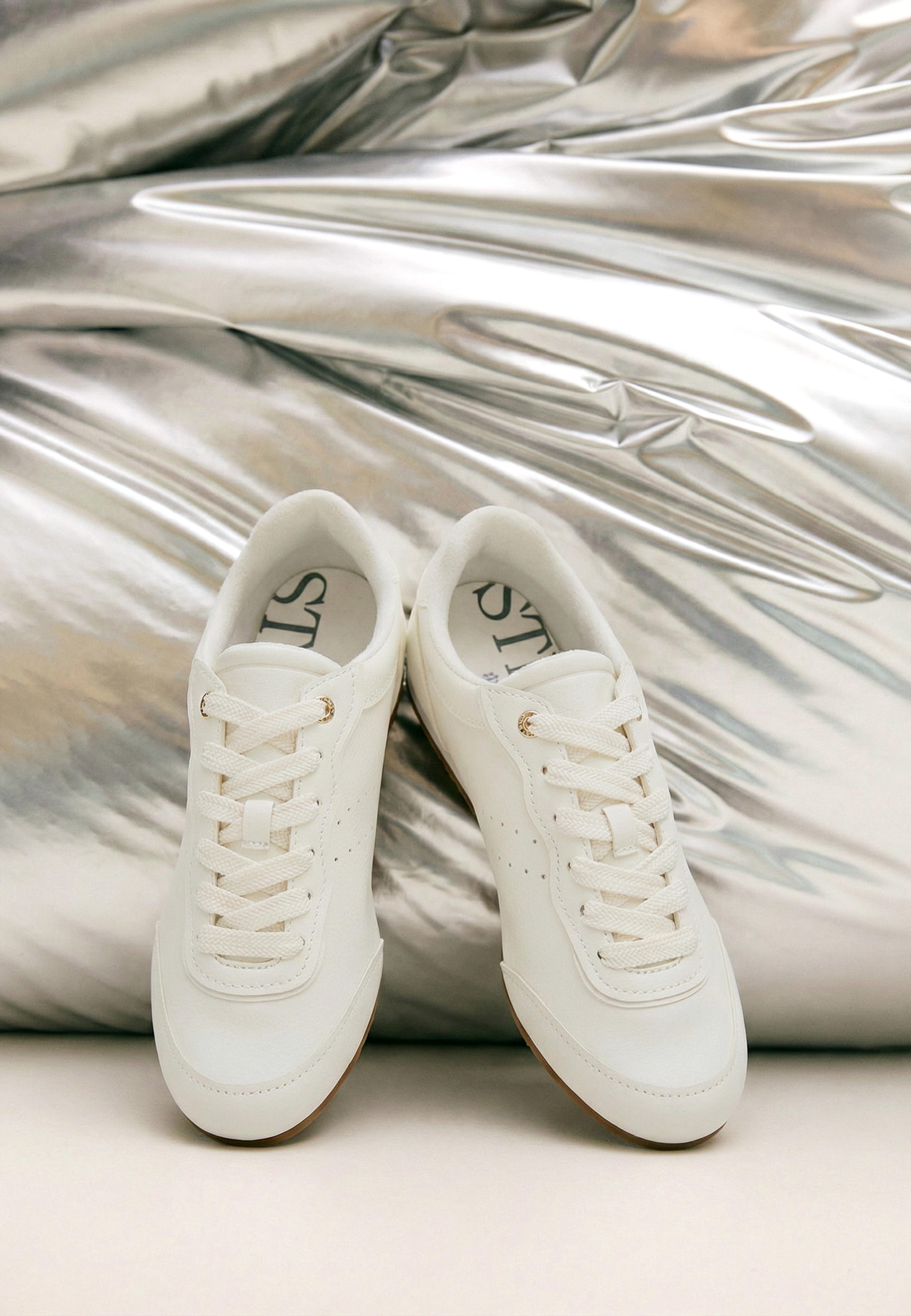 Soft flat-sole trainers — WHITE