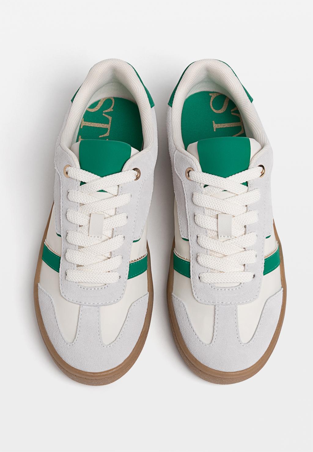 Baskets casual rétro