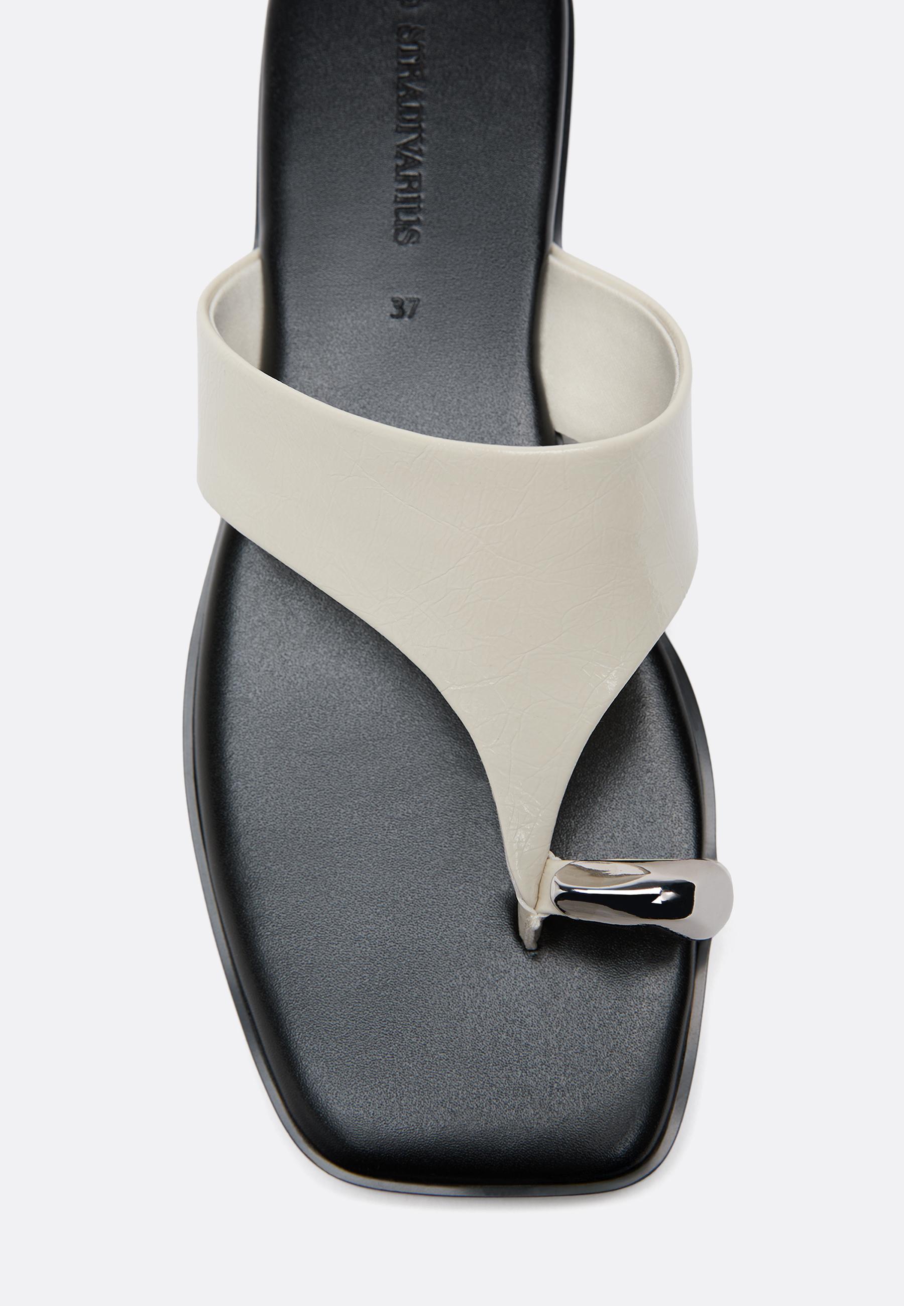 Flat slide sandals with metal detail — ECRU
