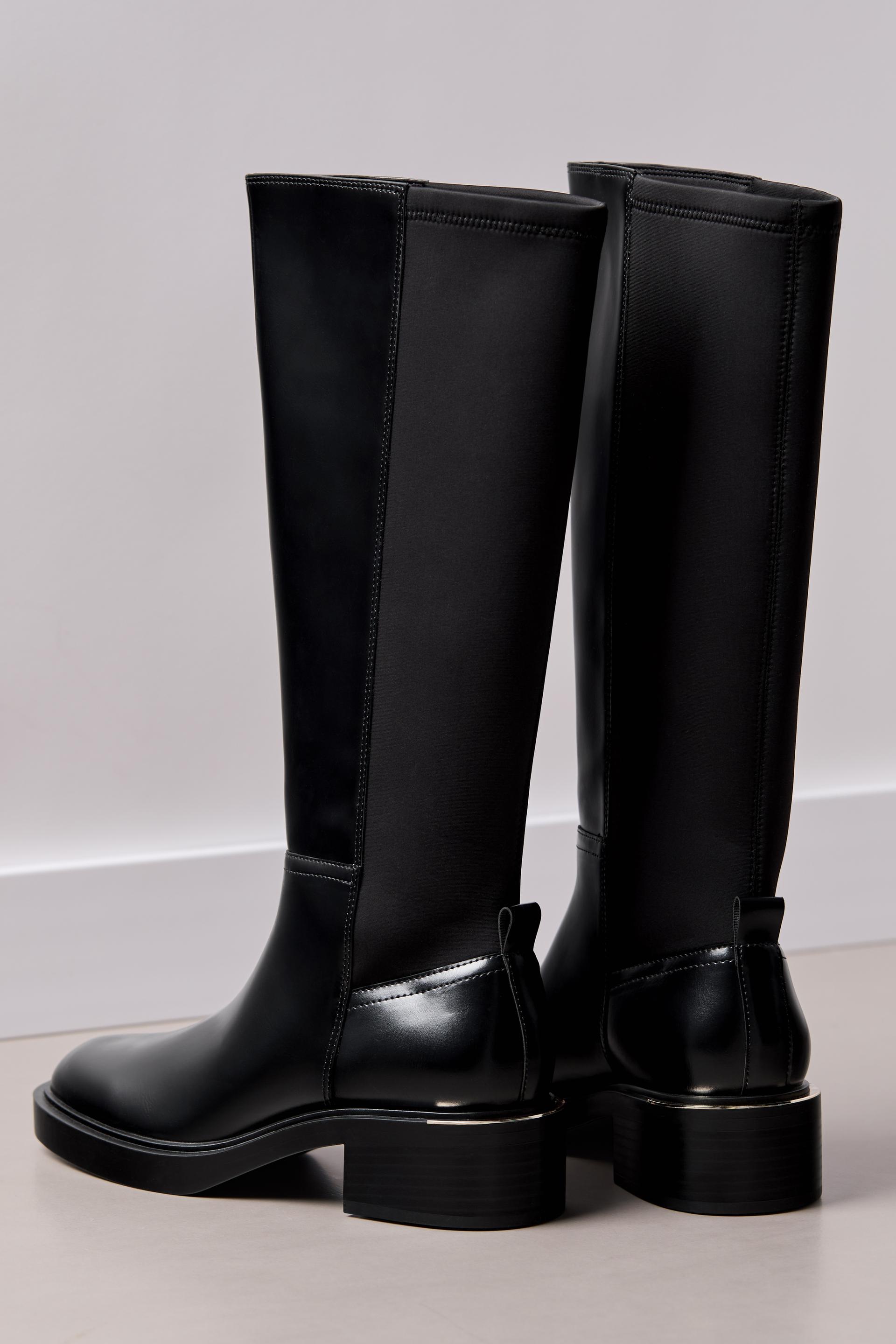 Bottes plates d'équitation - Mode femme | Stradivarius France