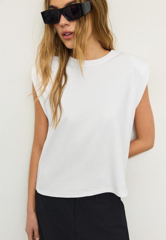 basic t shirt with padded shoulders