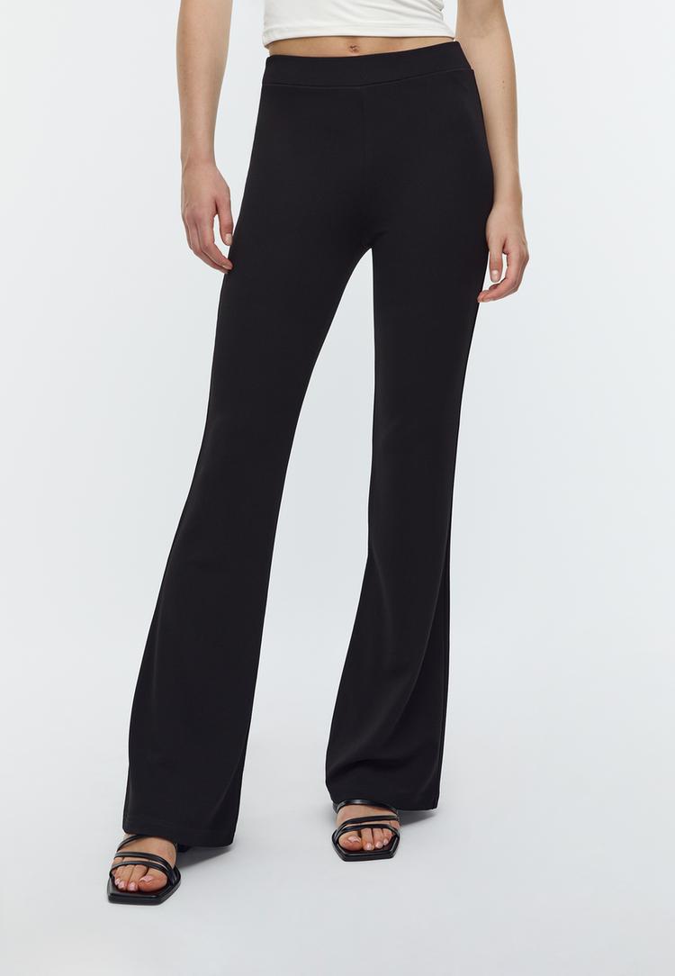 pantalon flare punto liso