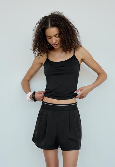 Basic strappy top — Black 3