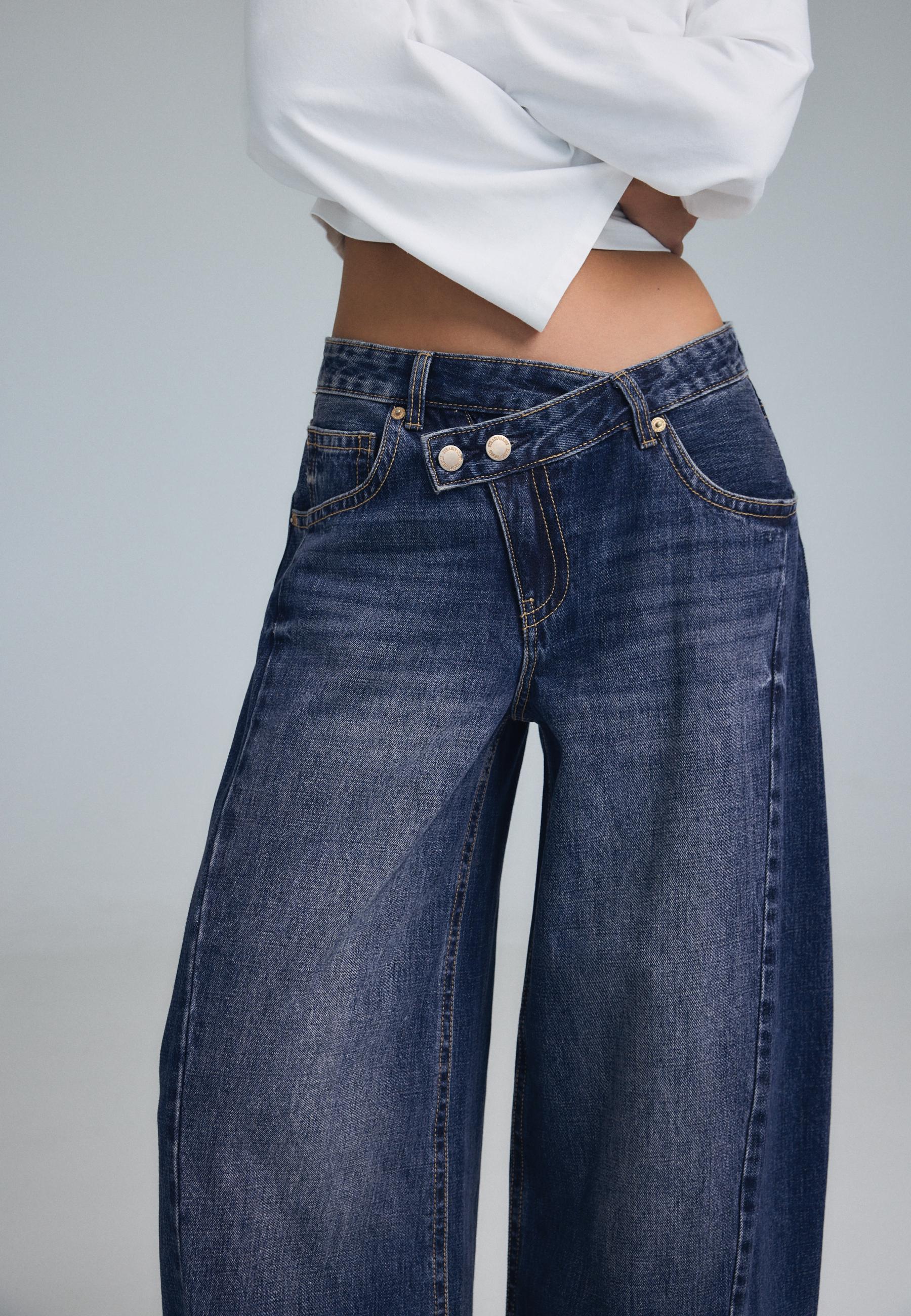Crossover waist baggy jeans — MEDIUM DENIM WASH