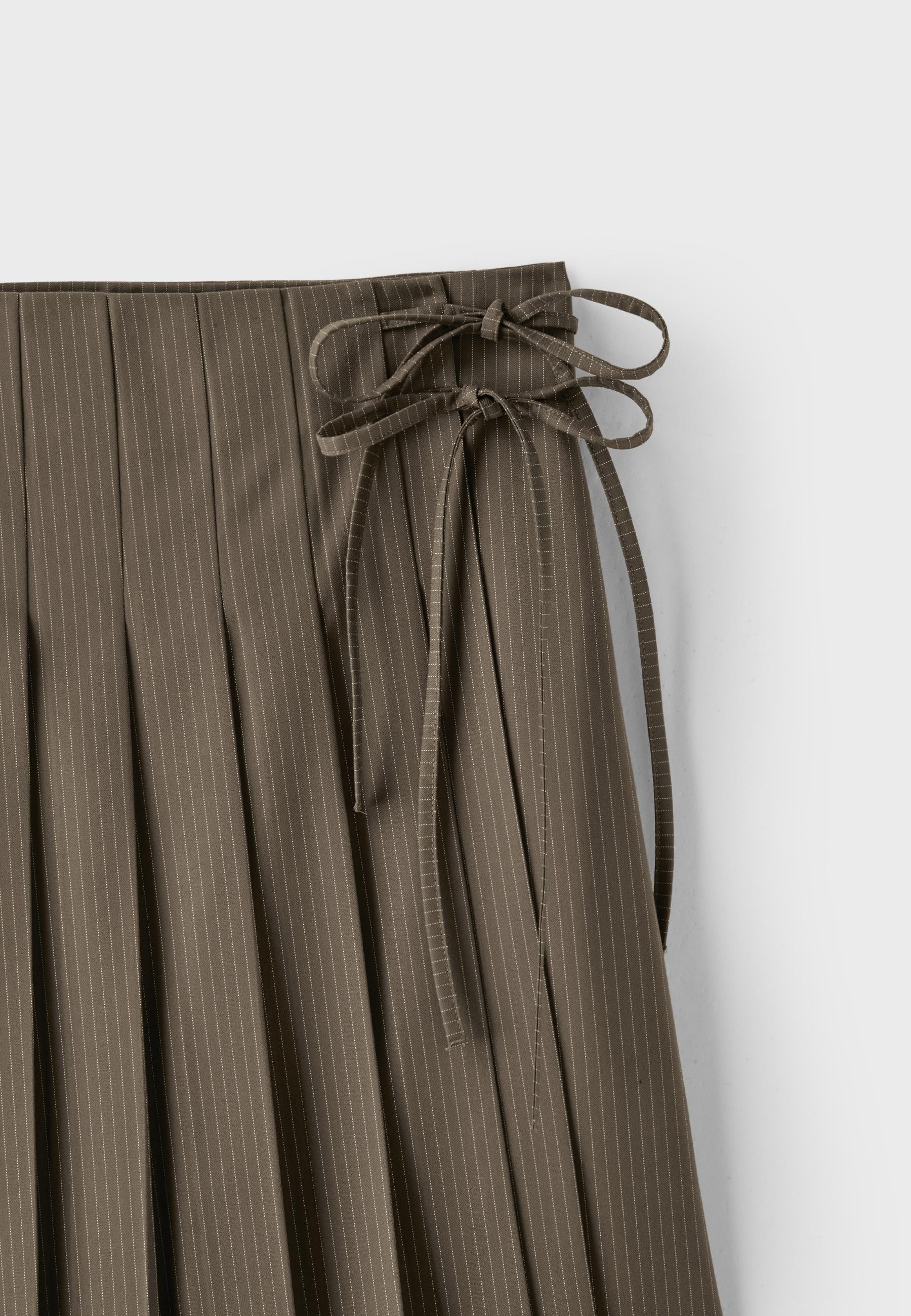 Box pleat midi skirt — Khaki