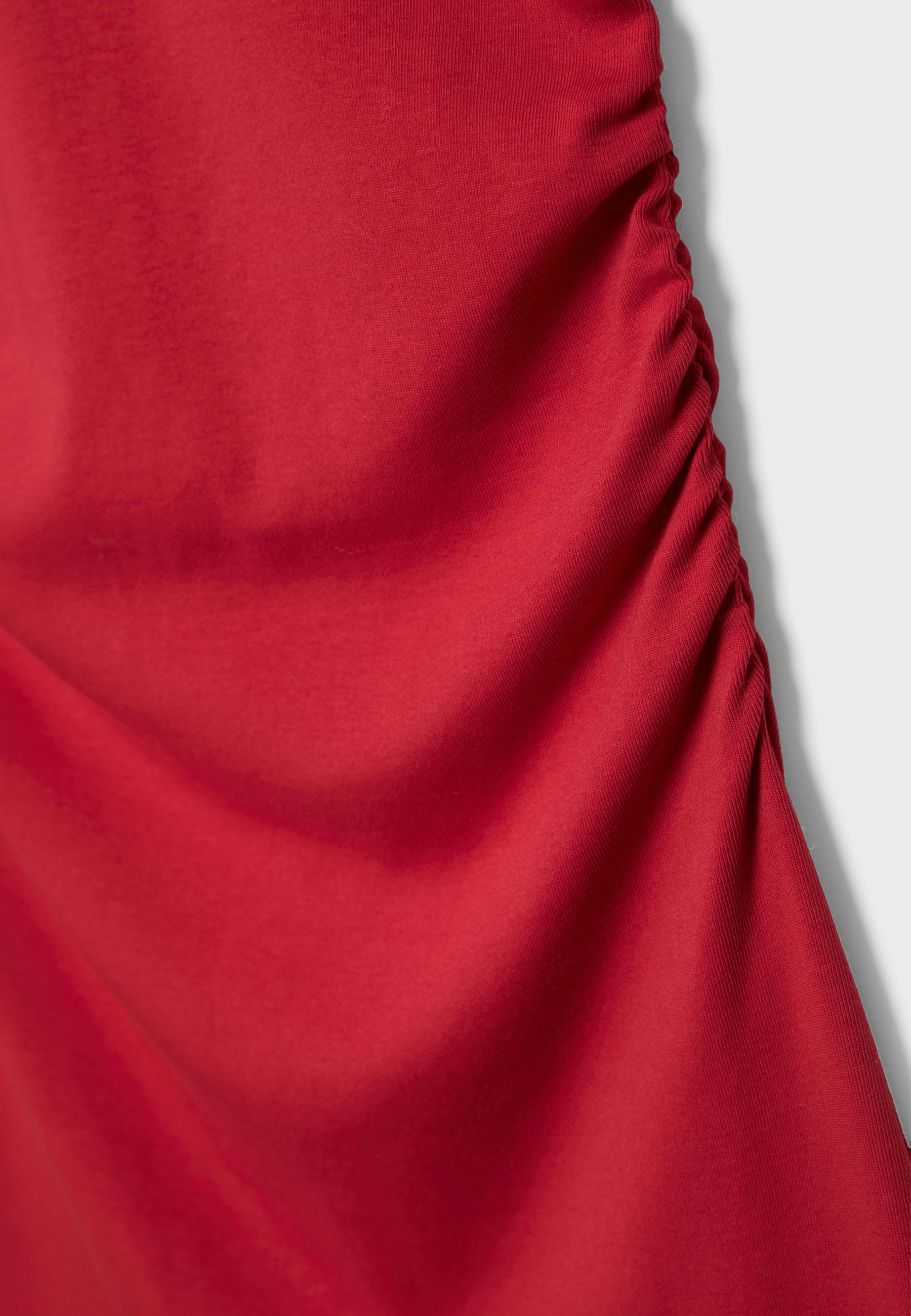 Fitted Short Dress with Ruched Detail — Red