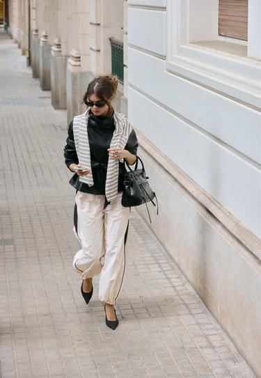 Contrast jogger trousers — Ecru 1