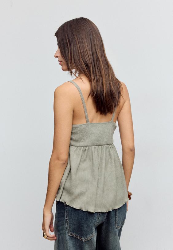 top crochet volantes