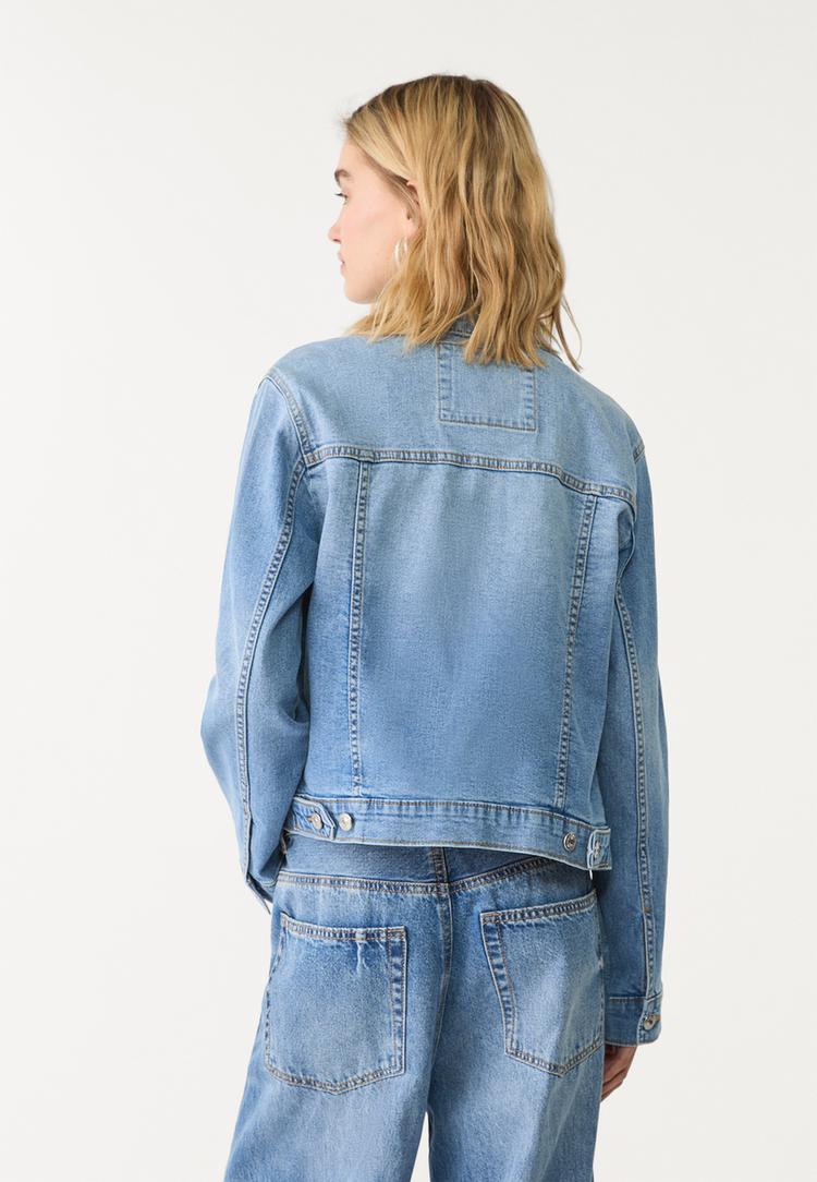cazadora denim slim fit