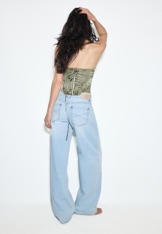 Stradivarius Blugi Talie Joasă Cu Nasture Dublu Efect Prespălat Denim Albastru Mediu Deschis 38