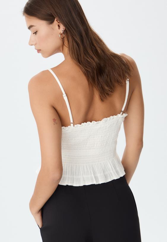 top ajustado volantes