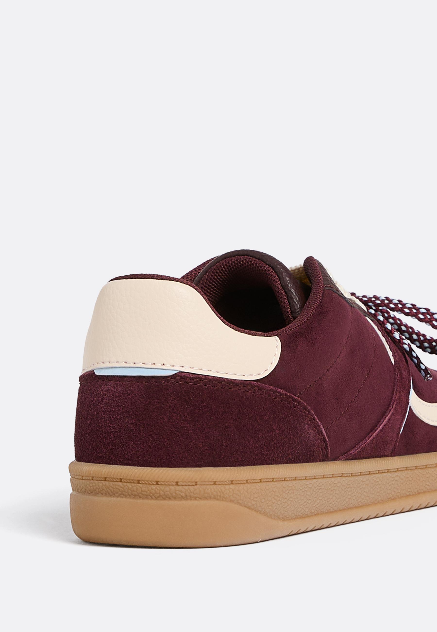 Casual sneakers with double laces — BURGUNDY