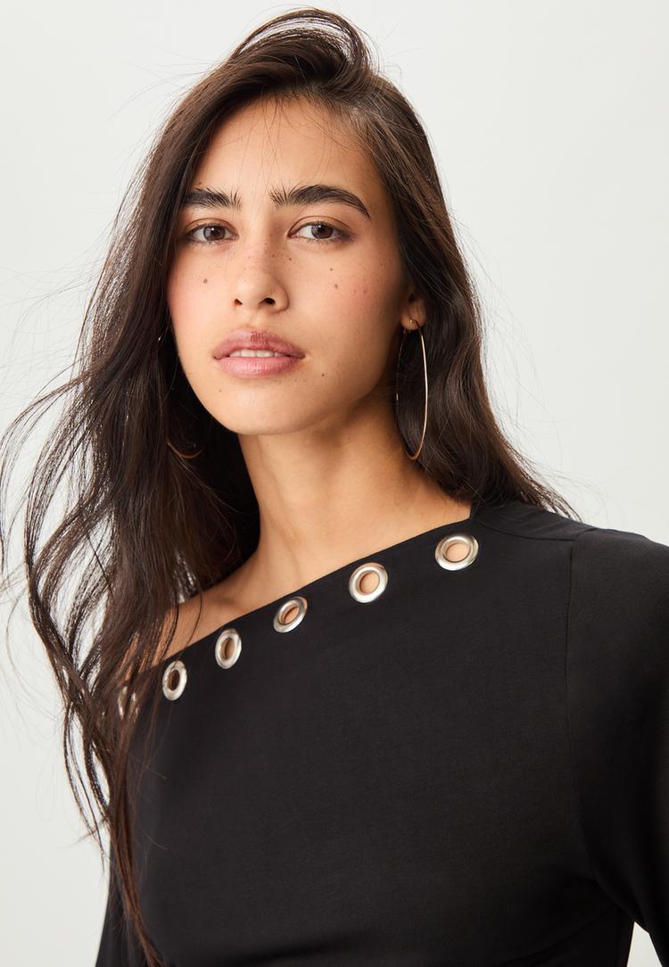 asymmetric t shirt with eyelets