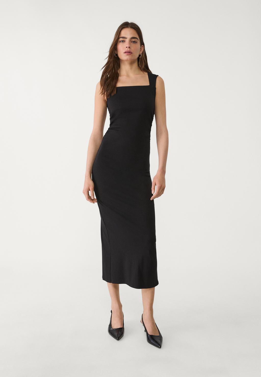 Robe midi décolleté carré