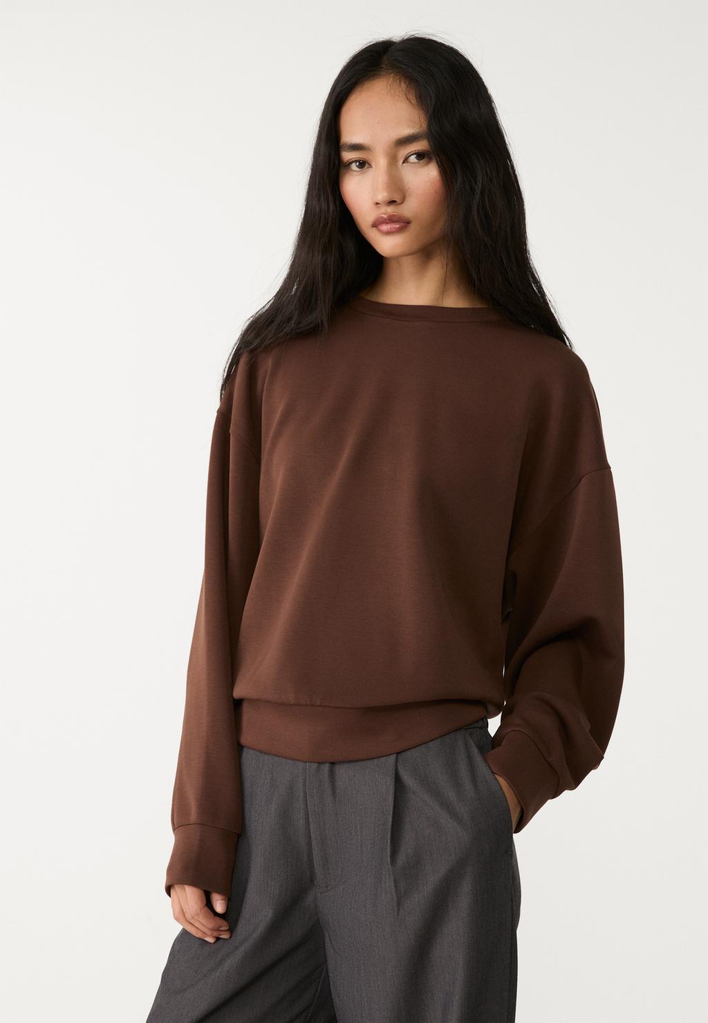 Basic soft-touch sweatshirt