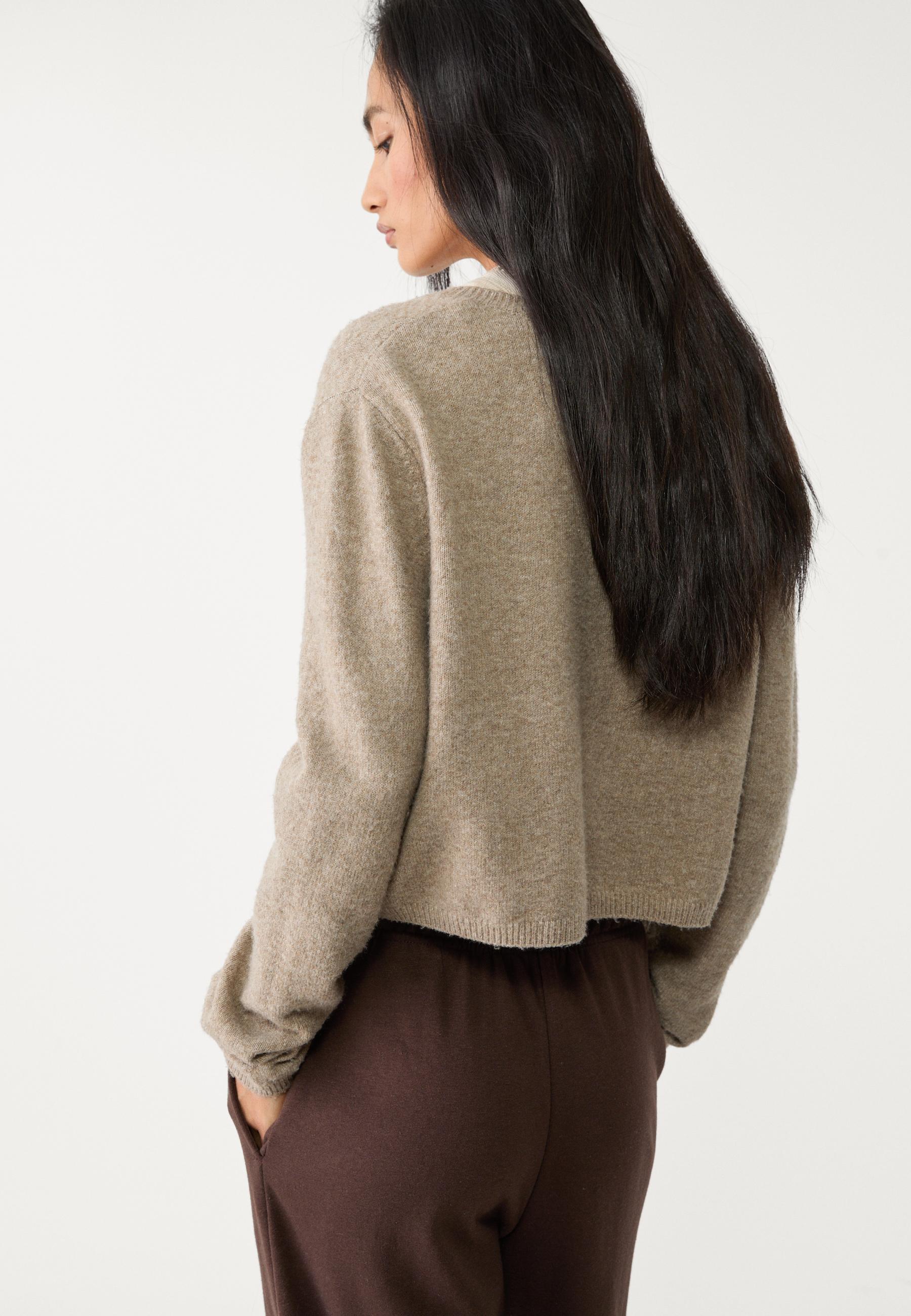 Soft-touch knit cardigan with buttons - Women's fashion Soft-touch knit cardigan with buttons - Women's fashion