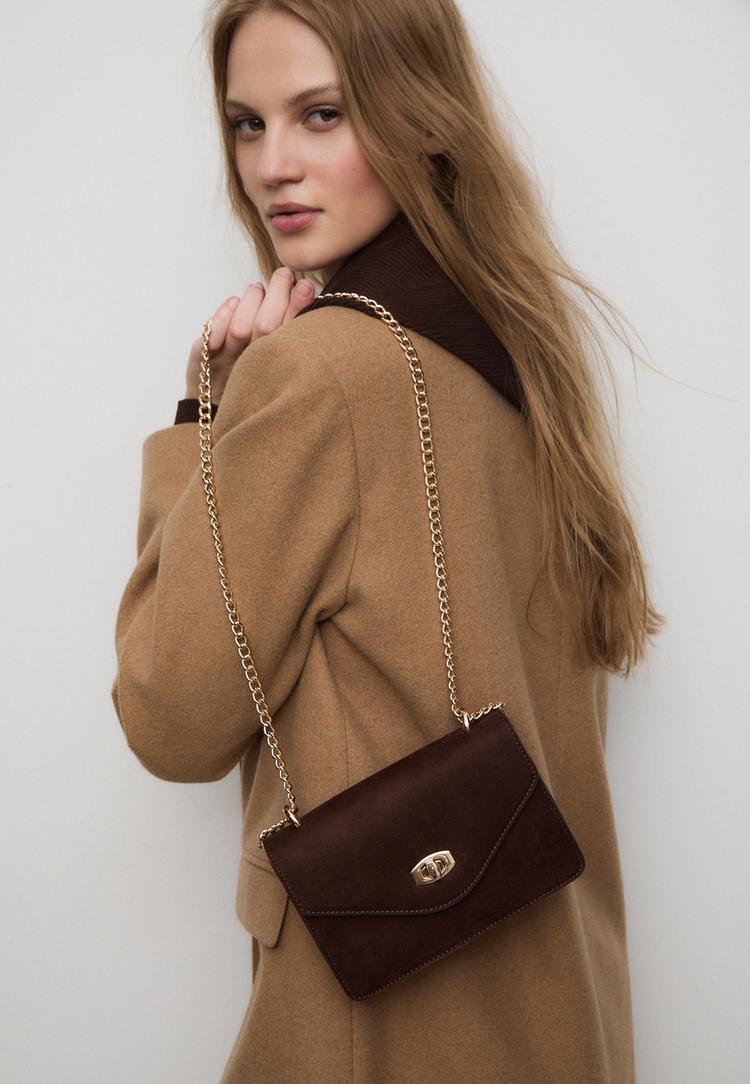 sac bandouliere rigide a fermeture