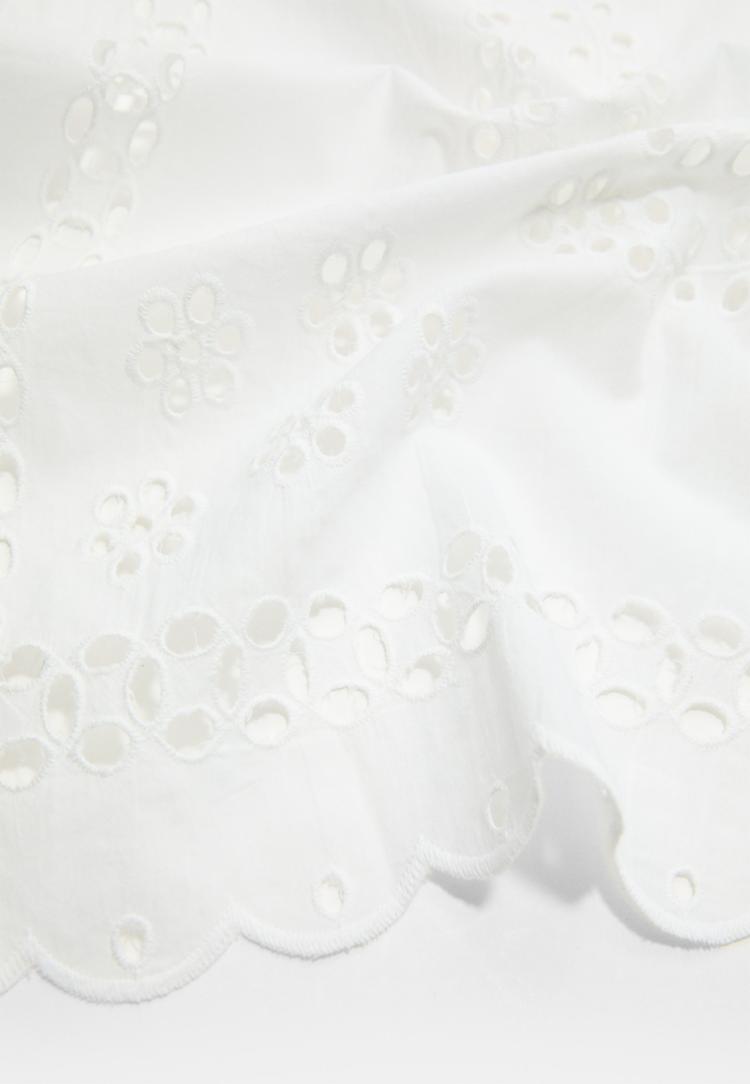 fazzoletto in cotone con ricami