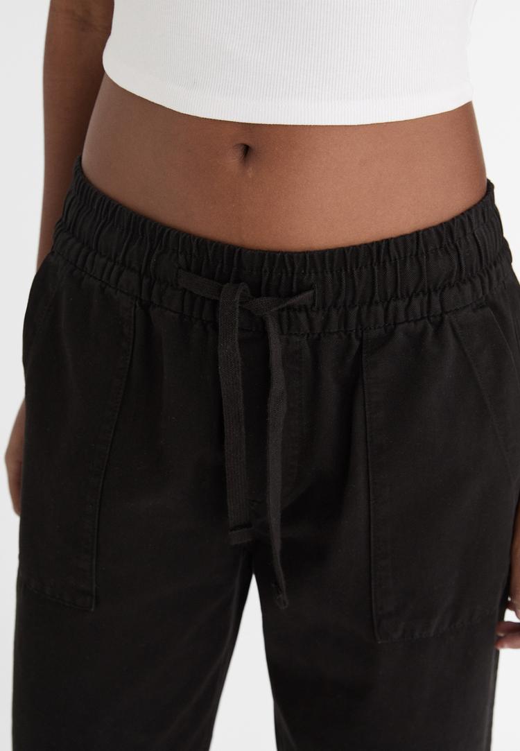 pantalon fluido sarga