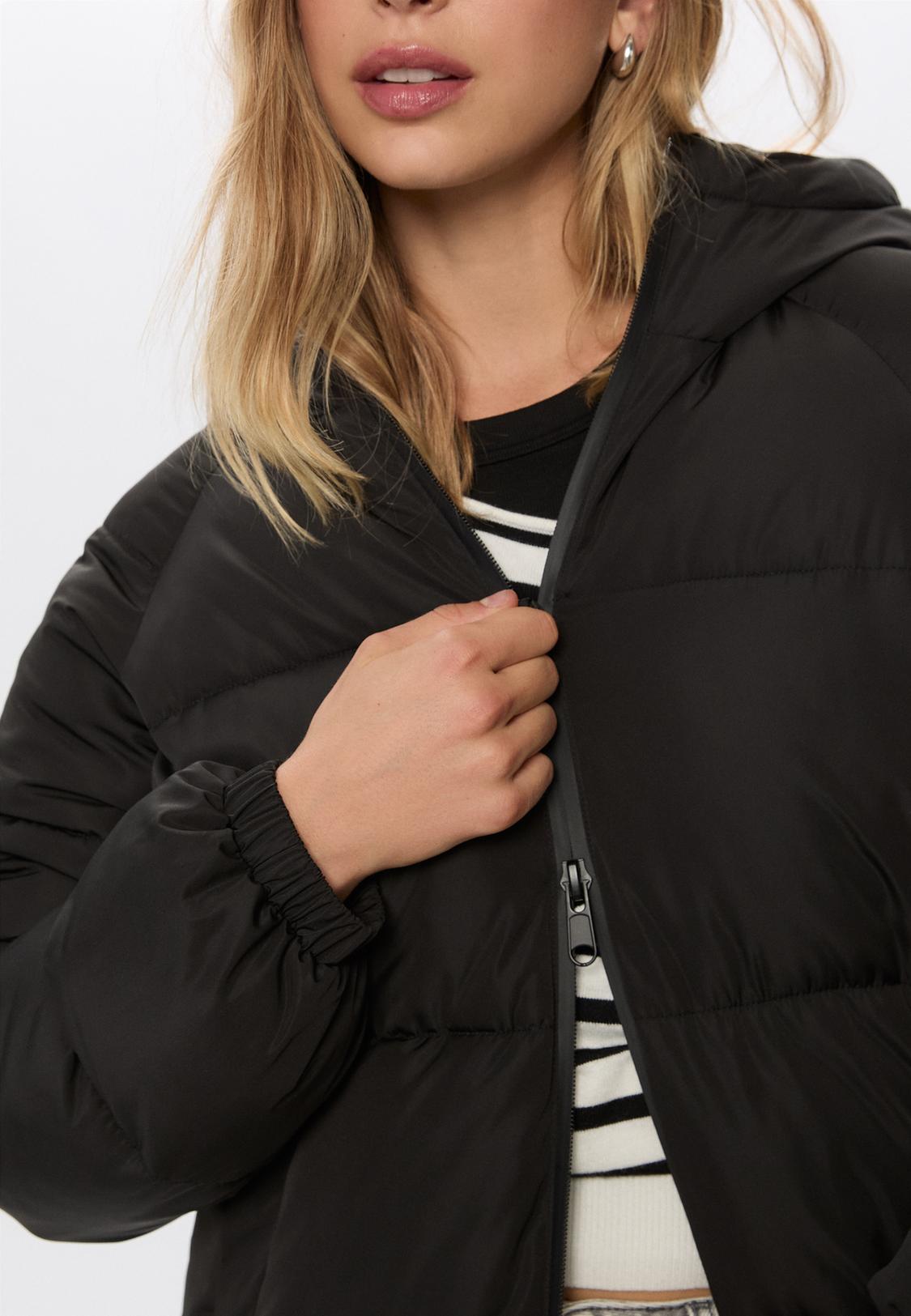 Abrigo padding largo Stradivarius España