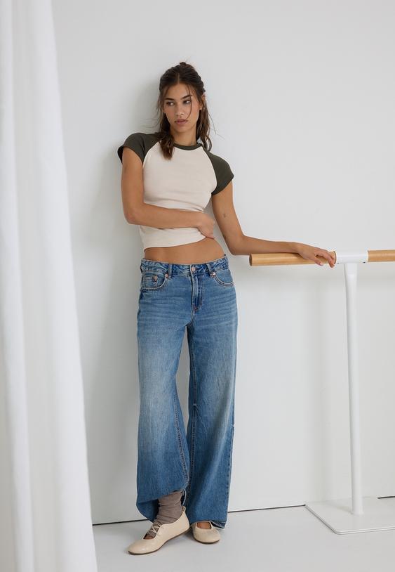 Stradivarius D91 Low Wide-Leg Jeans Medium Denim Wash 12