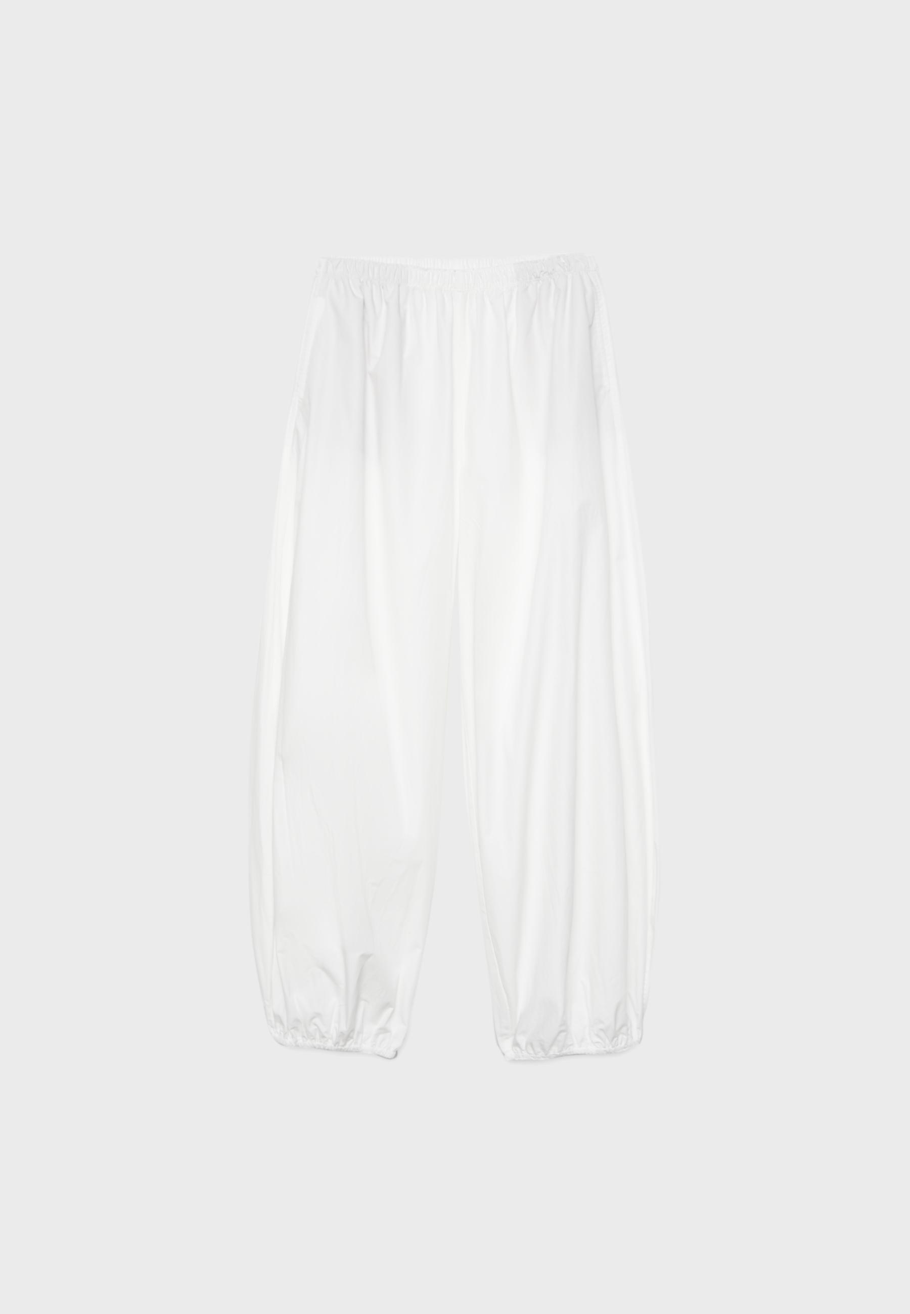 Printed voluminous trousers — White