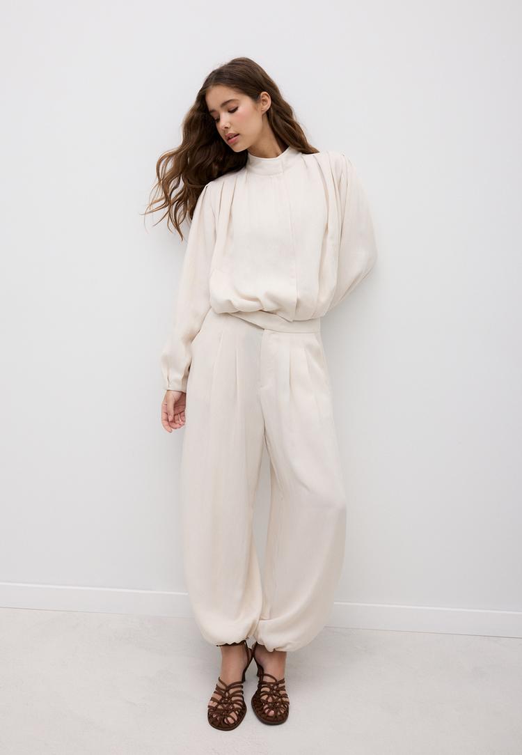 Stradivarius Αέρινο Τζάκετ Με Πιέτες Εκρού M