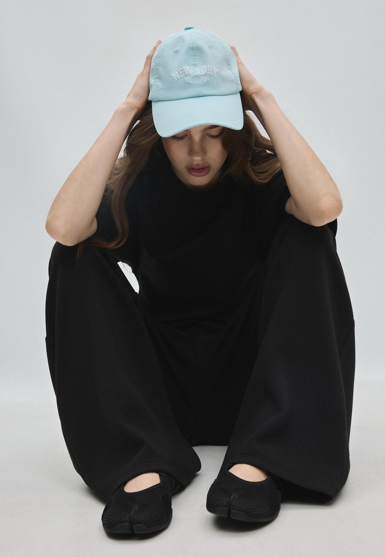 Soft-touch smart trousers — Black