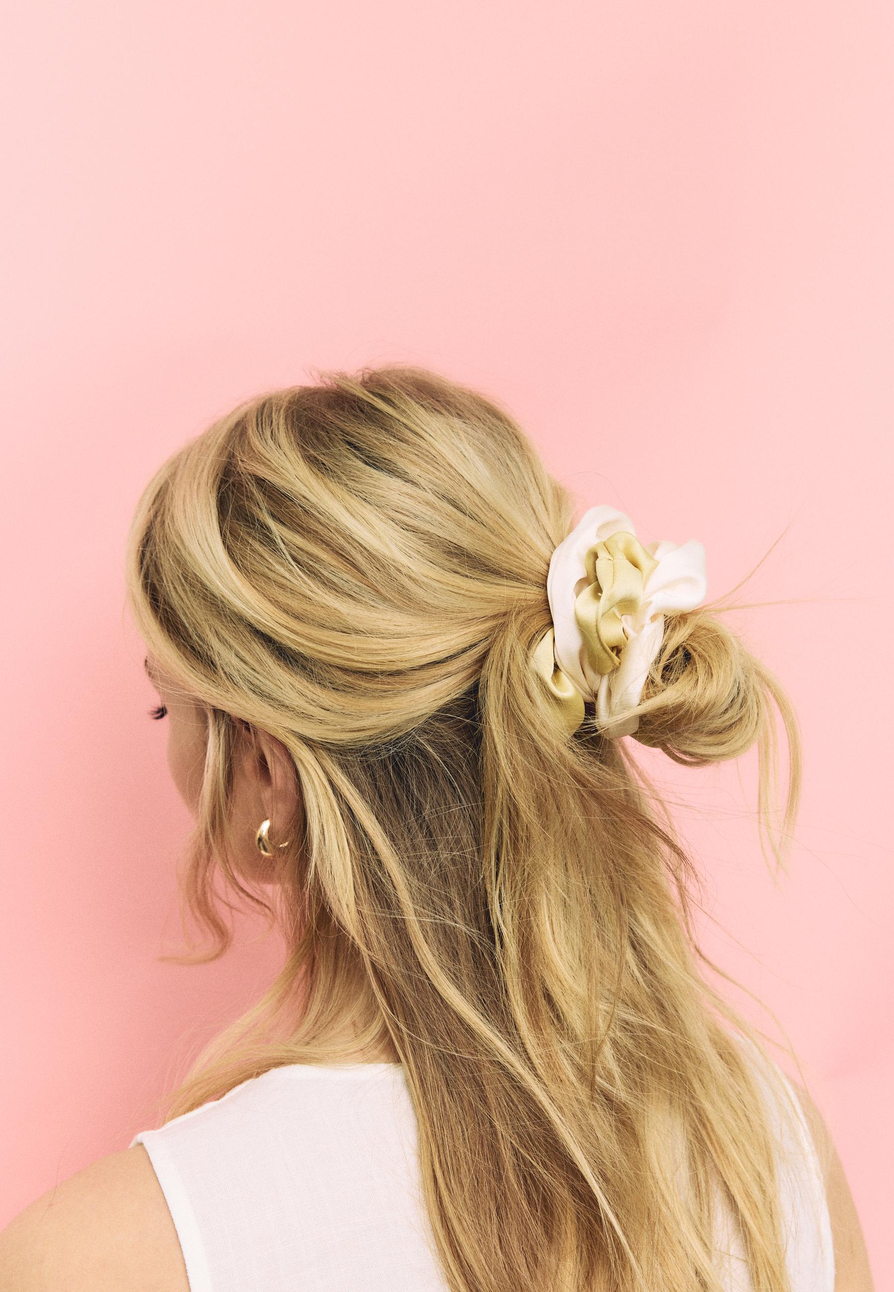 Set of 3 scrunchies — Pastel pink